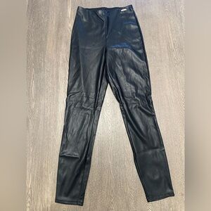 FABLETICS BLACK FAUX LEATHER LEGGINGS - Size Small SKU:205
